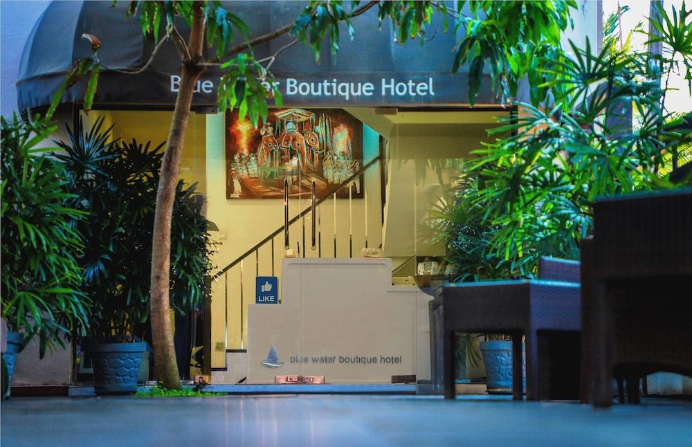 Blue Water Boutique Hotel - Featured Image