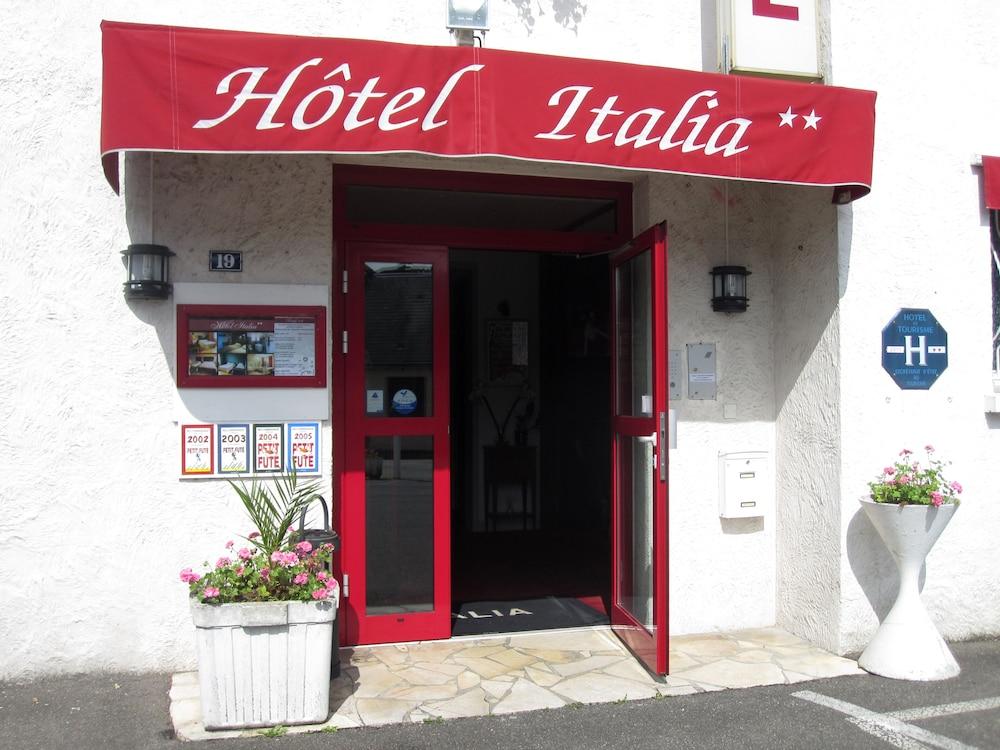 Hôtel Italia - Featured Image