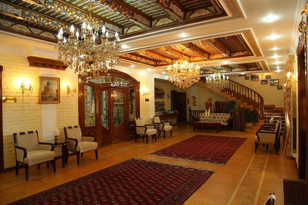 Hotel Grand Samarkand Superior A - Lobby Sitting Area