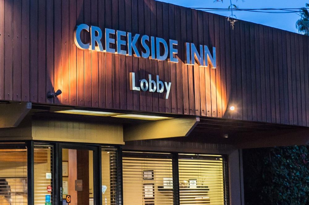 Creekside Inn - Reception