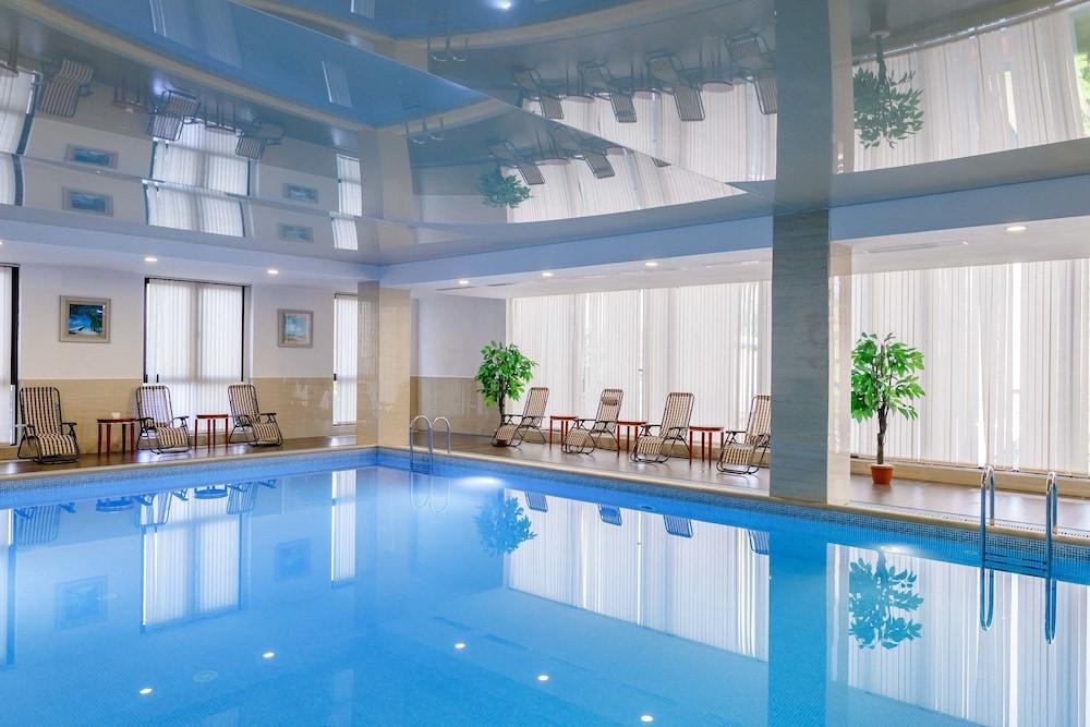 Shera Inn Hotel - Pool