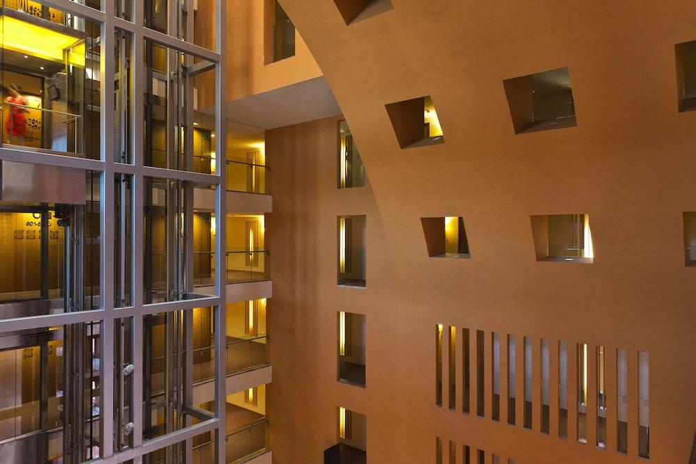 Hotel Melia Bilbao - Interior Detail