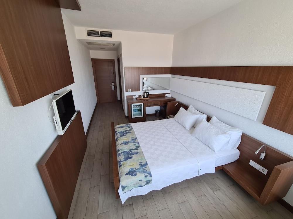 Karakas Hotel - Room