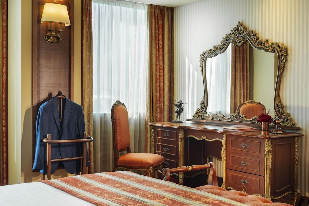 Grand Hotel Sofia - Room