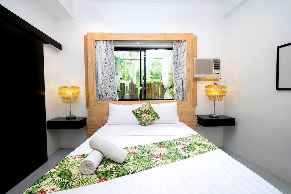 Serviced Apartments by Eco Hotel Boracay - Room