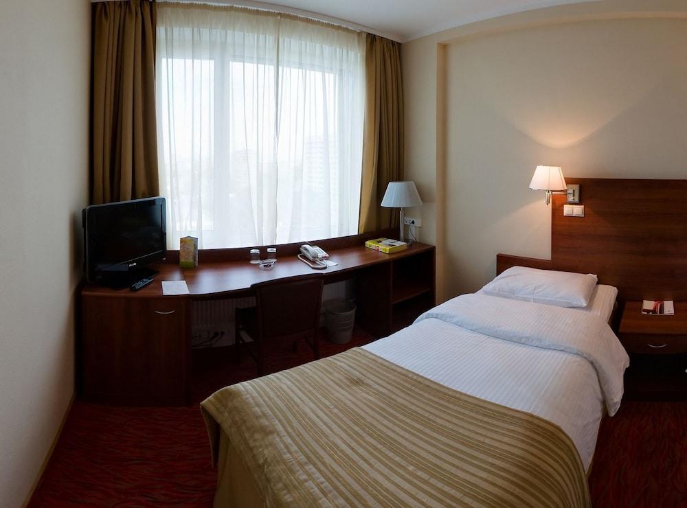 Maxima Panorama Hotel - Room