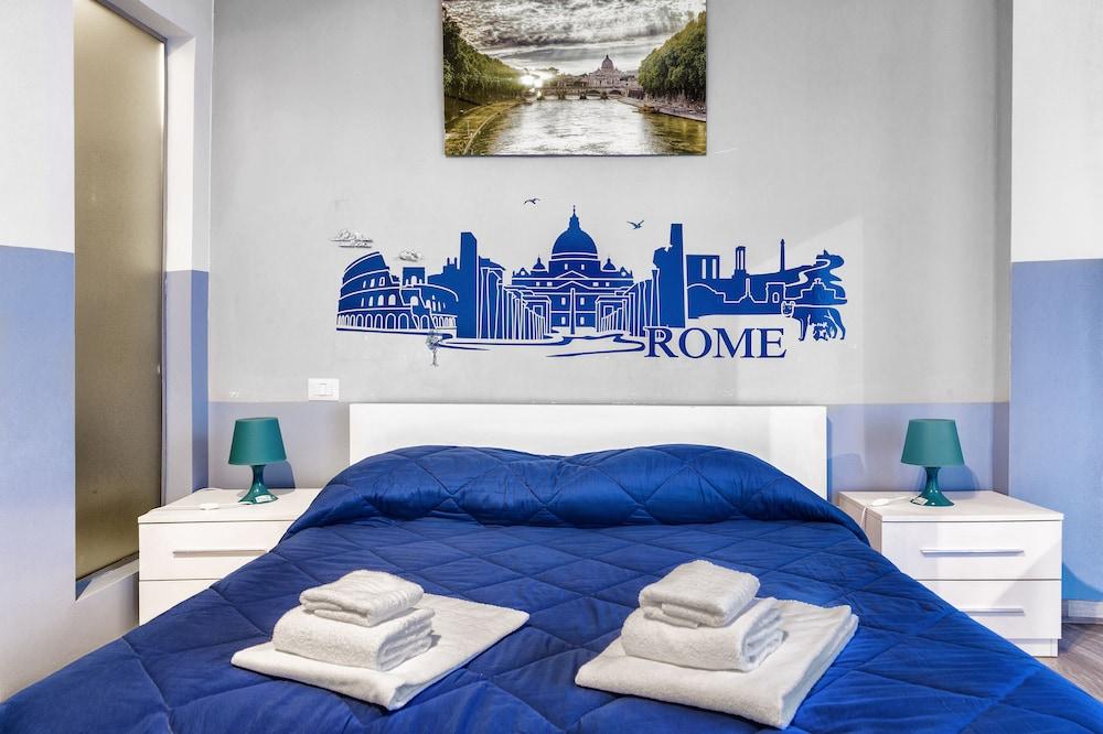 The Colours of Rome - Room