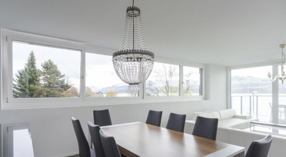 Das schönste Penthouse am Zürichsee - In-Room Dining