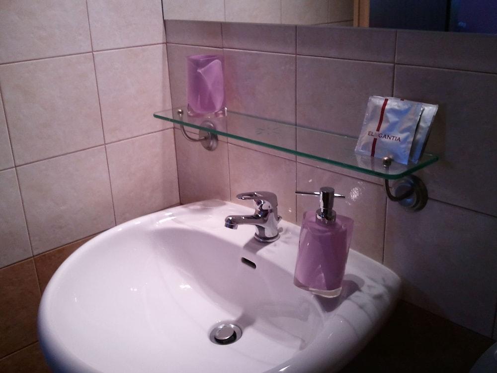 كاسا دي سيلفيا - Bathroom Sink