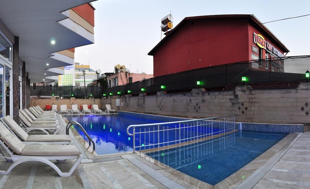 Kleopatra Sun Light Hotel - Outdoor Pool