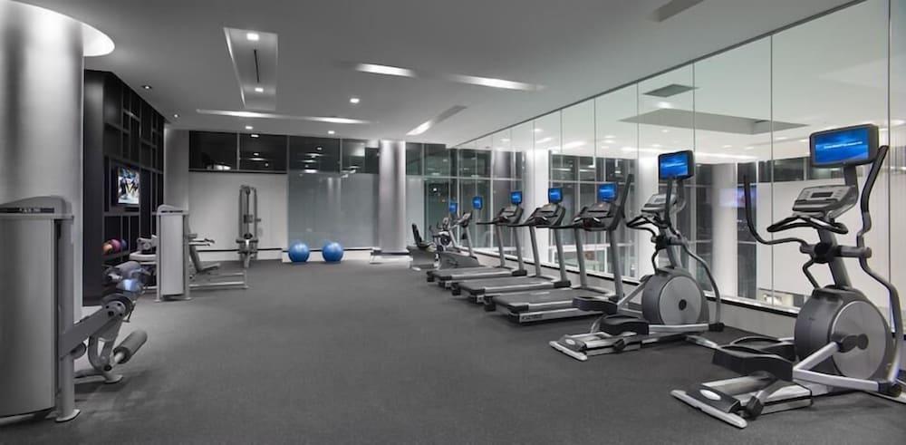 JJ Furnished Apartments Downtown Toronto: King's Luxury Loft - Fitness Facility