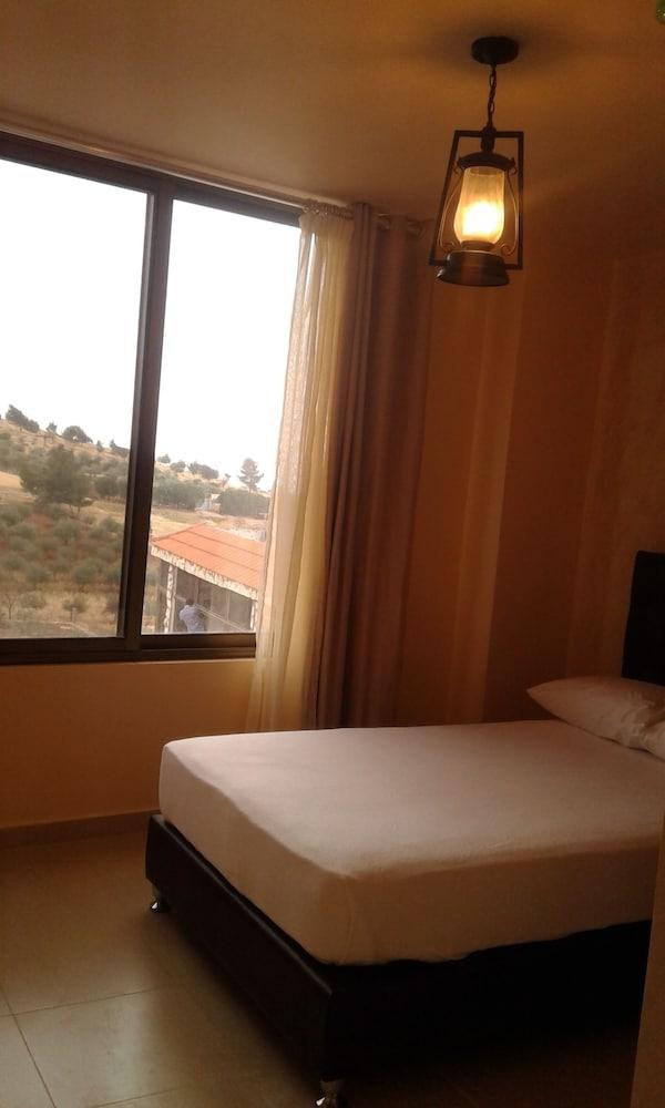 Town of Nebo Hotel - Room