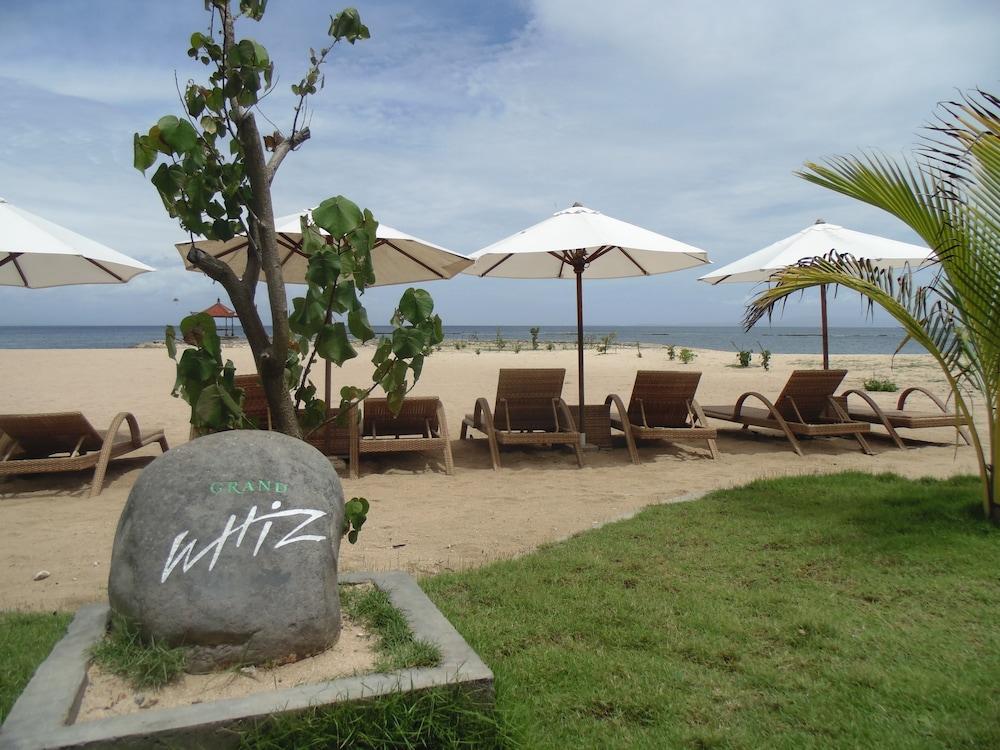 Grand Whiz Hotel Nusa Dua - Beach
