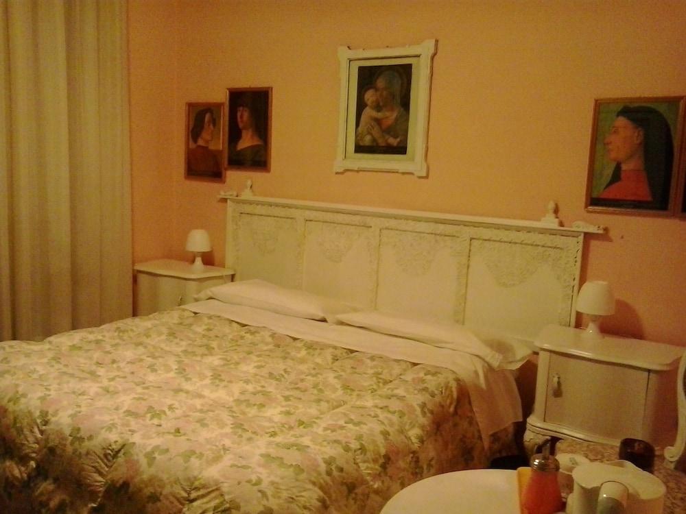 Bed & Breakfast Accademia - Room