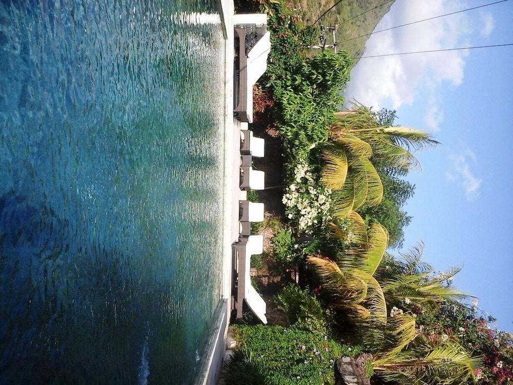 Baliku Dive Resort - Pool