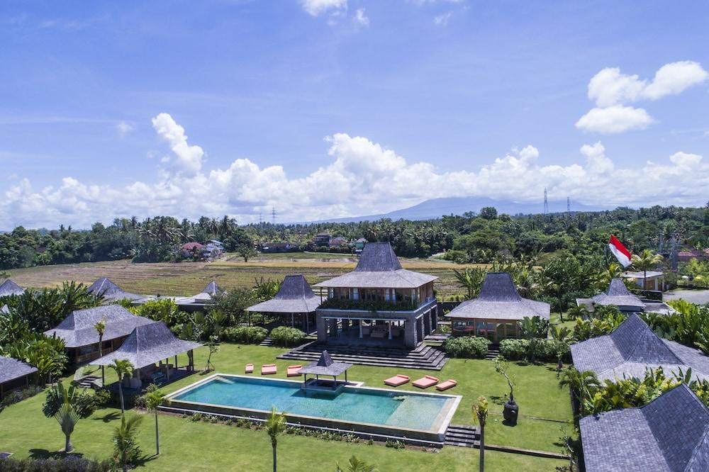 Alami Boutique Villas & Resort - Aerial View
