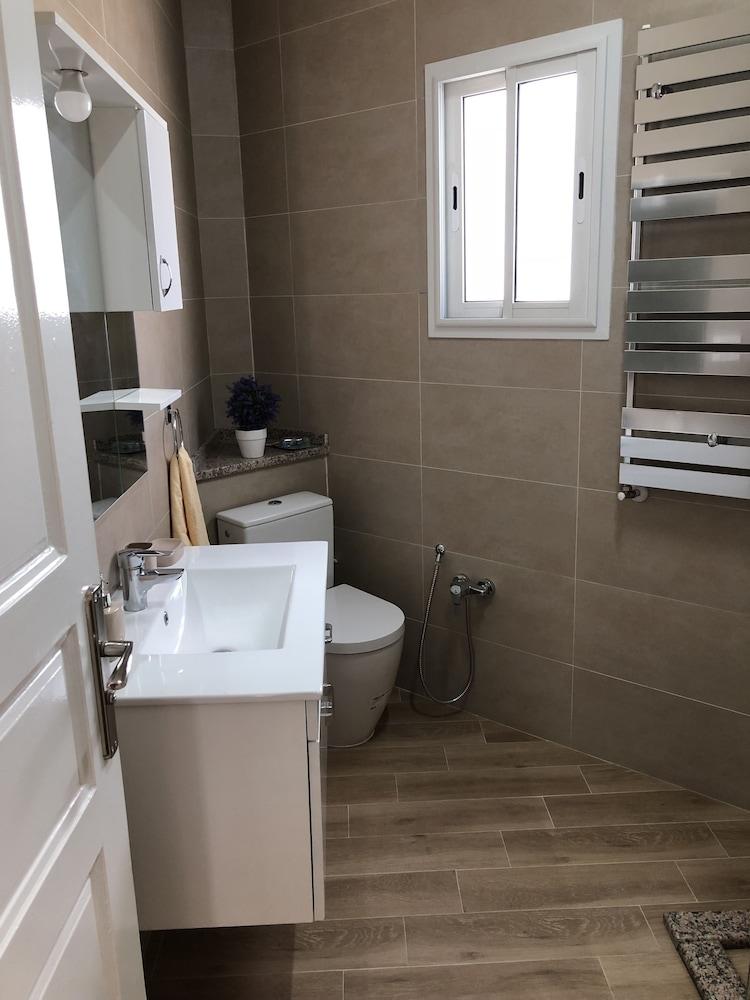 New Cosy Appart In La Marsa - Aduls Only - Bathroom