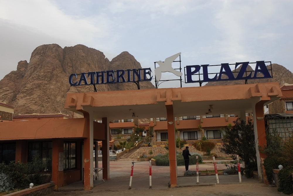 Catherine Plaza Hotel - Featured Image