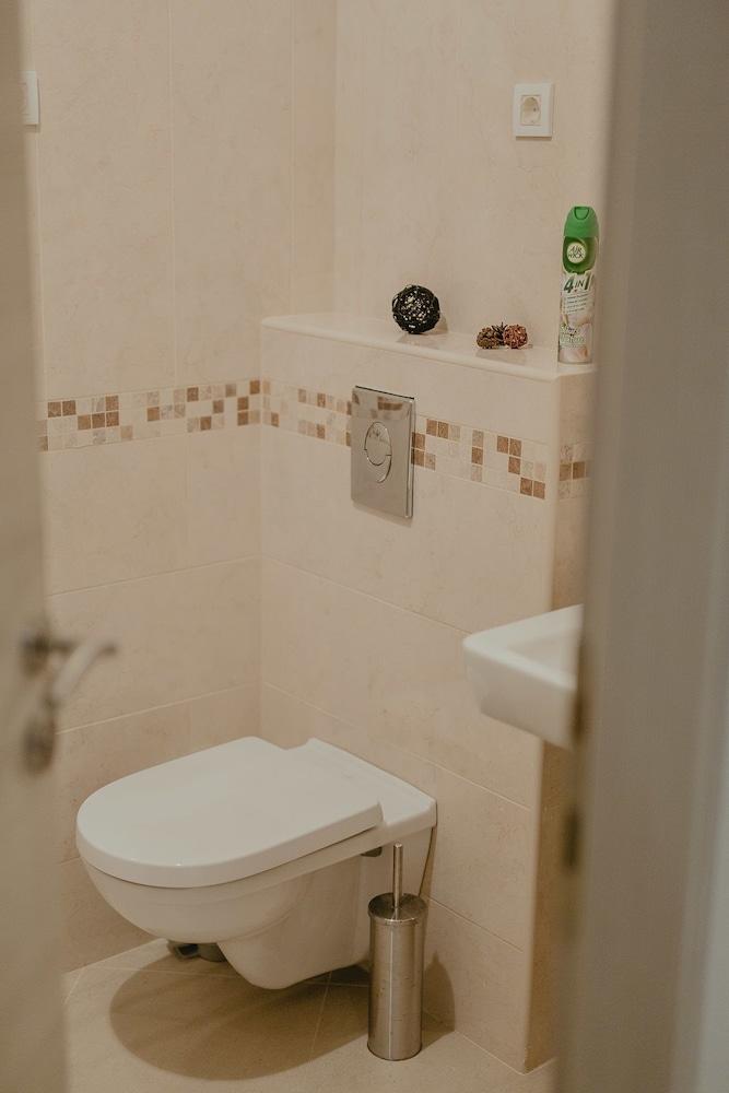 Apartments Dimitris III - Bathroom Amenities