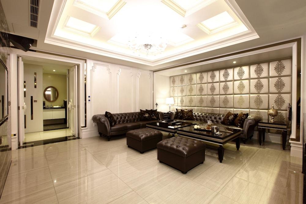 Icloud Luxury Resort & Hotel - Interior Detail