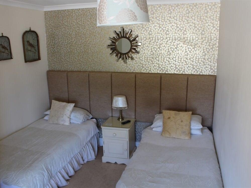 The Laurels Guesthouse - Room