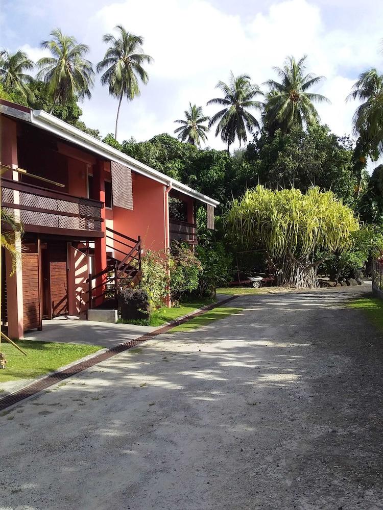 Bora Bora Holiday's Lodge and Villa - Reception