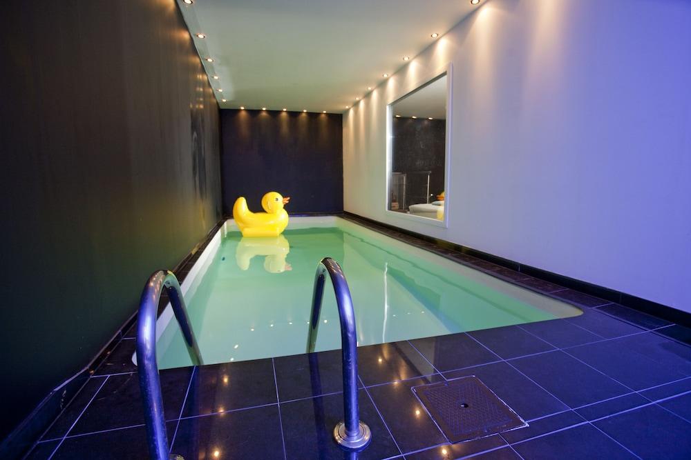 B&B Luxe Suites 1-2-3 - Indoor Pool