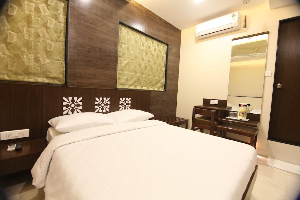 City Guest House - Room
