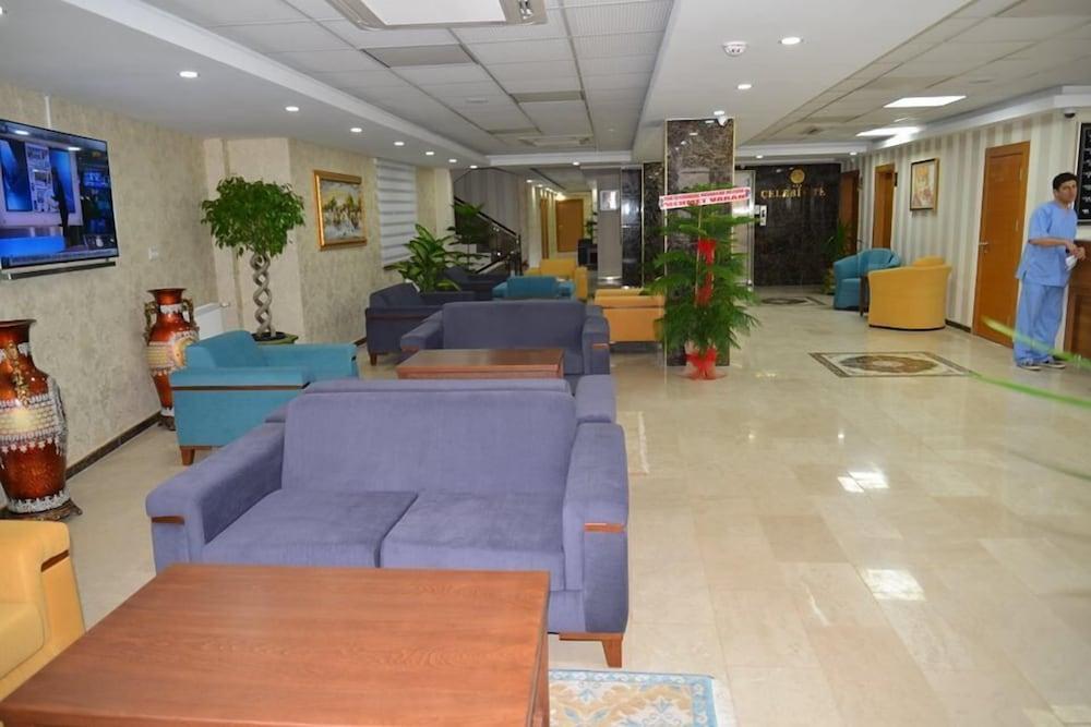 Hasan Celebi Otel - Lobby Sitting Area