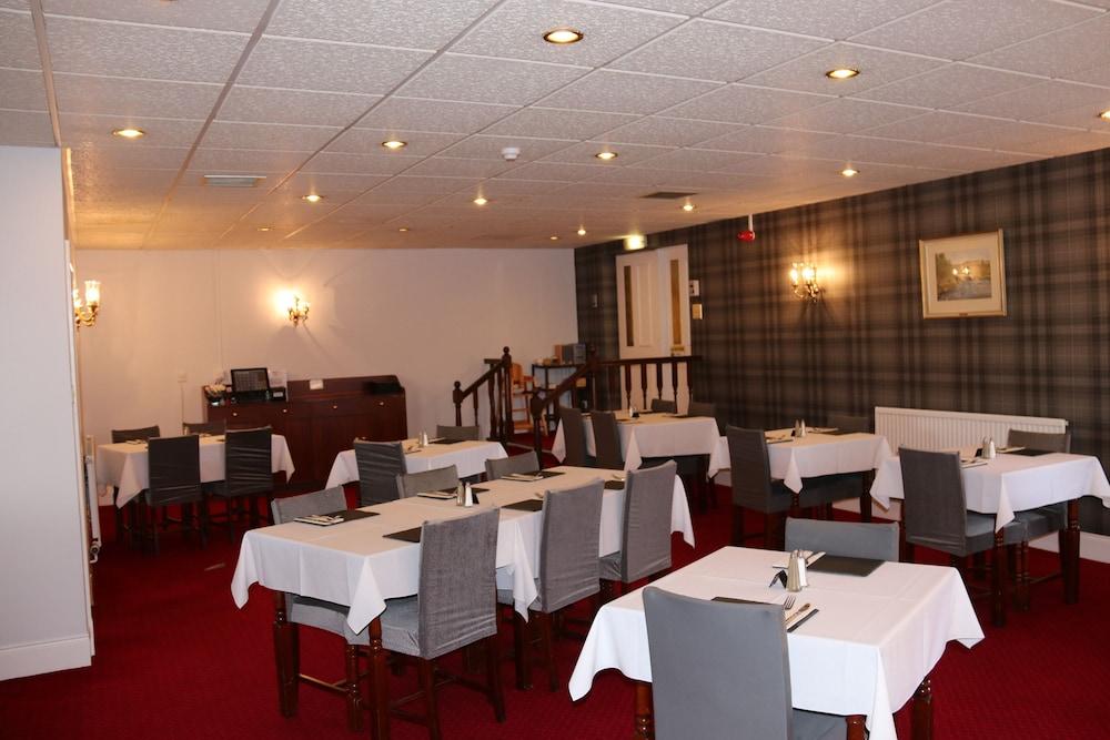Ravenswood Country Club Legion Scotland - Dining