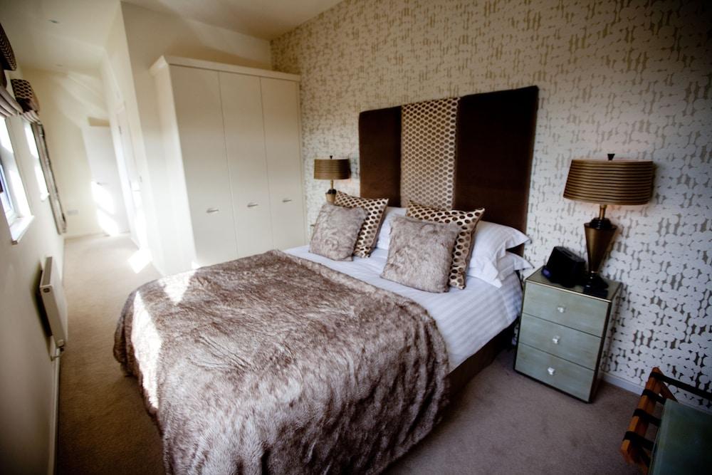 Chelmsford Serviced Apartments - Room
