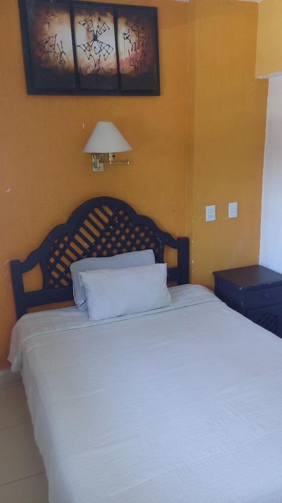 Hotel Nuevo Vallarta - Room