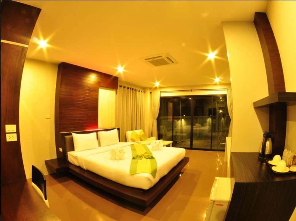 PP Tonsai Place - Room