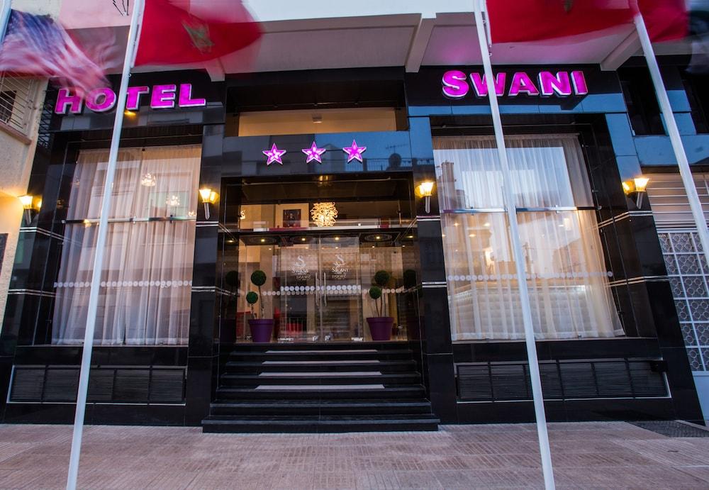 Hotel Swani - Featured Image