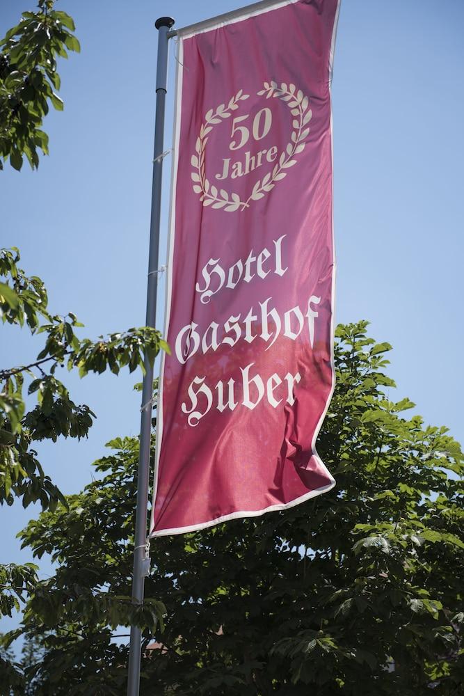Hotel Gasthof Huber - Exterior detail
