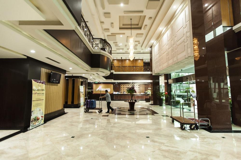 Hotel Orchardz Jayakarta - Lobby