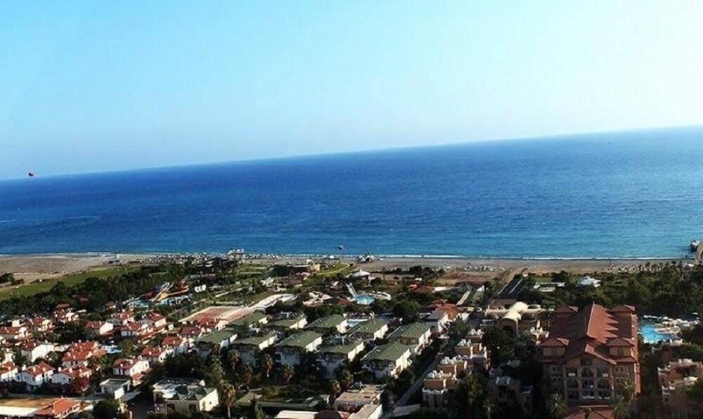Club Serena Beach - All Inclusive - Aerial View