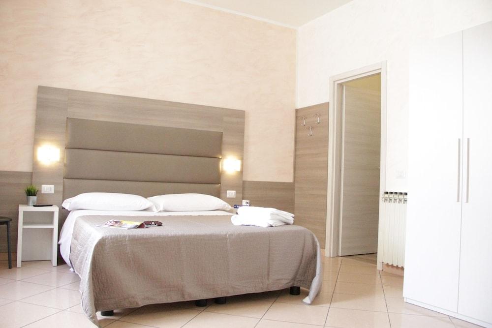 Hotel Siro - Room