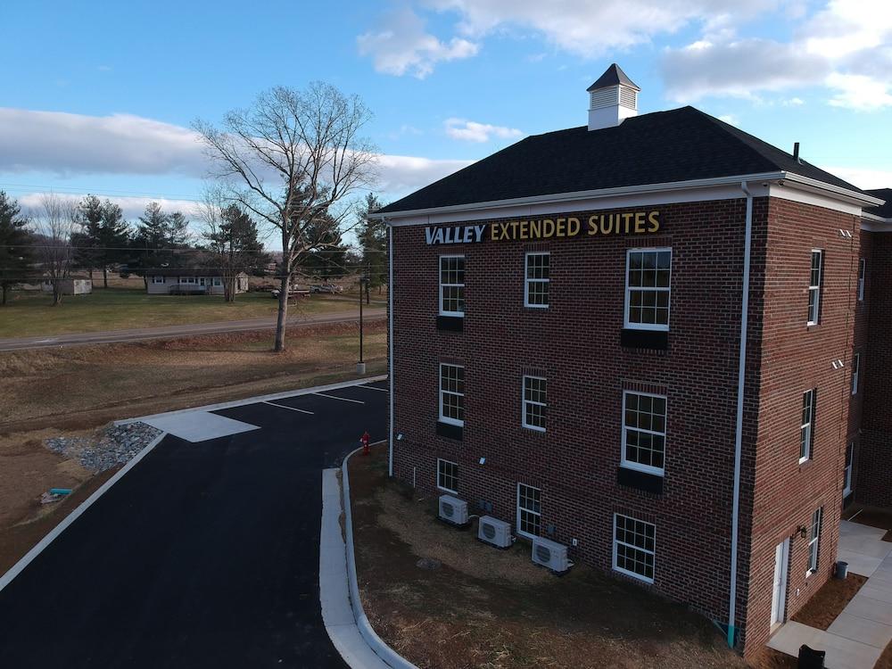 Valley Extended Suites - Exterior