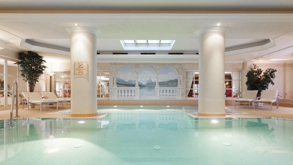 Hotel Tirolerhof - Indoor Pool