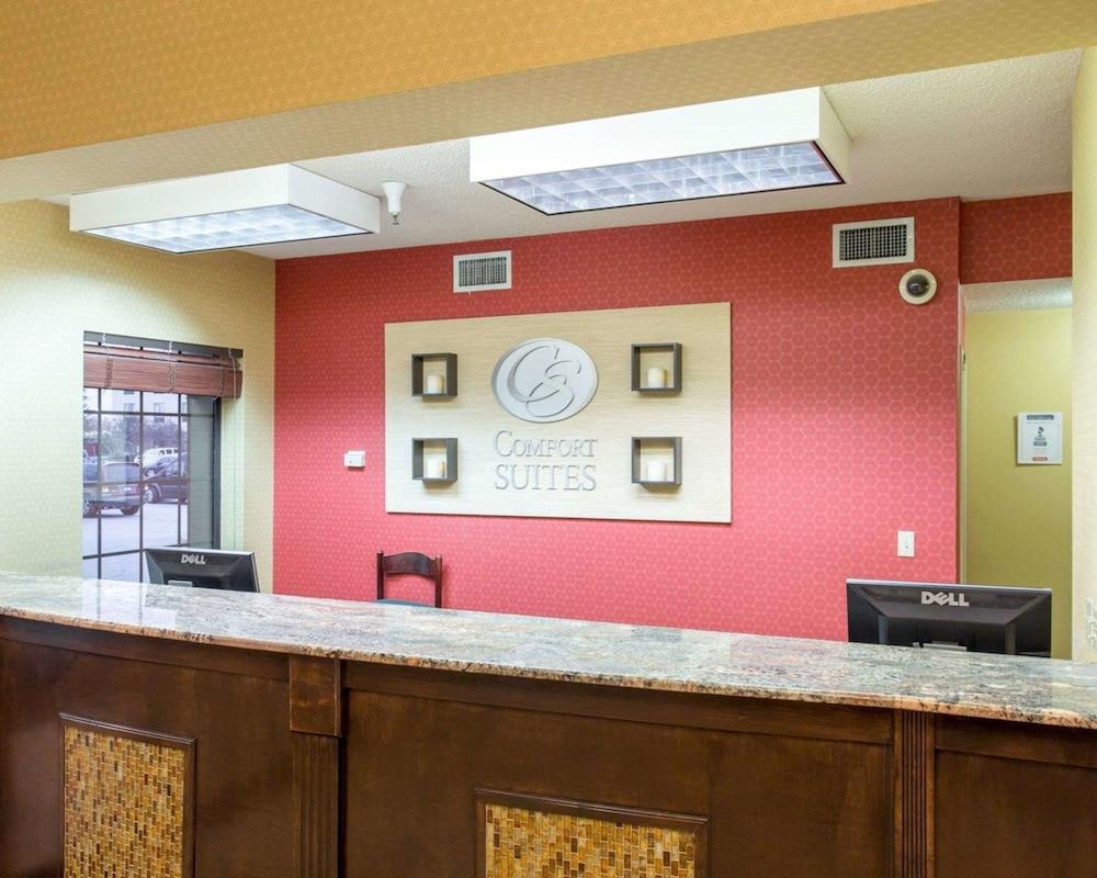 Comfort Suites Port Allen - Baton Rouge - Lobby