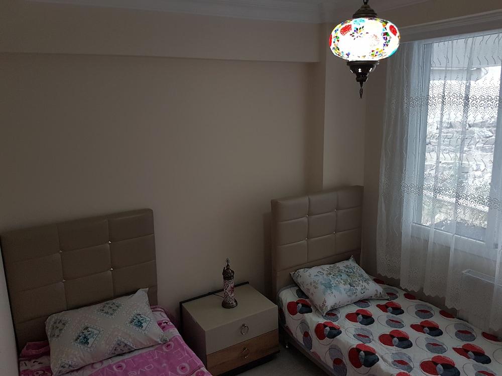 Eyup Sultan Family Apartment - Room