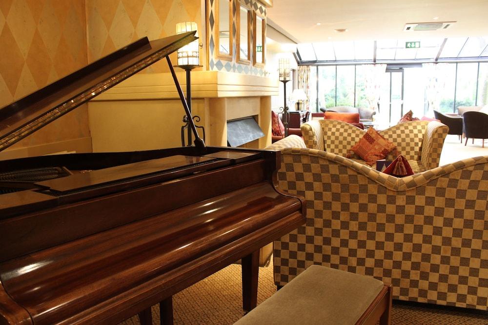 Brook Mollington Banastre Hotel and Spa - Lobby Lounge