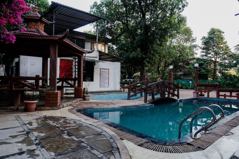 OYO 24175 Flagship Dream Resort - Outdoor Pool