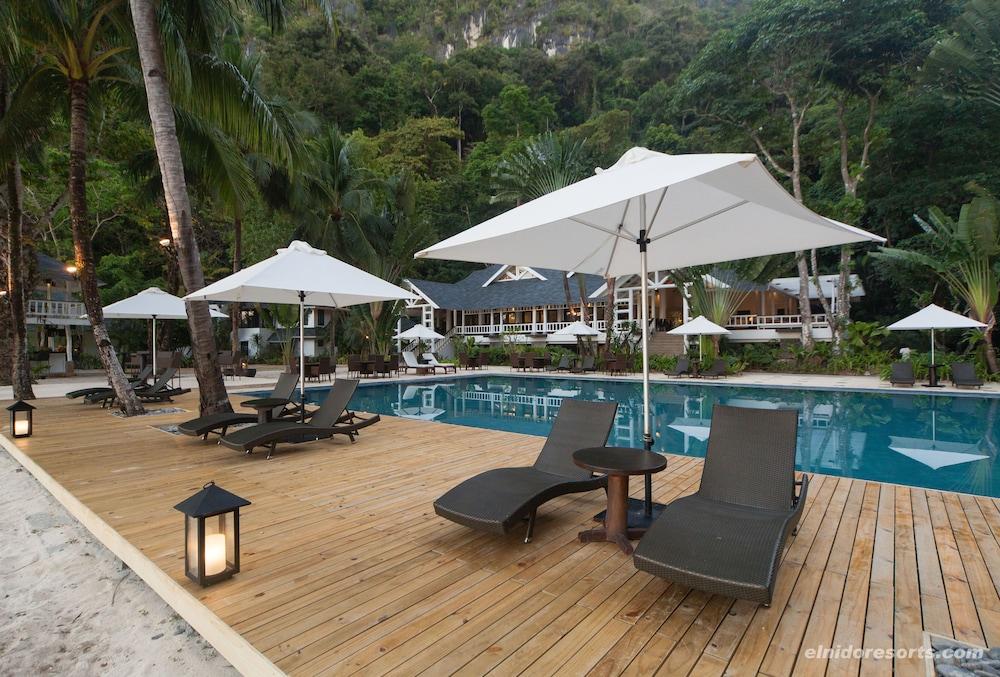 Lagen Island Resort - Outdoor Pool
