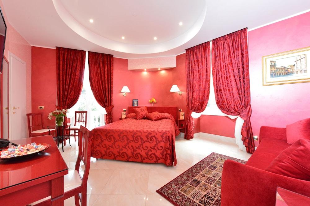 Fabio Dei Velapazza Luxury Guest House - Room