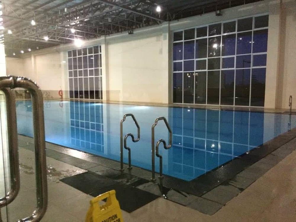 ريلاكسينج ويند - Indoor Pool