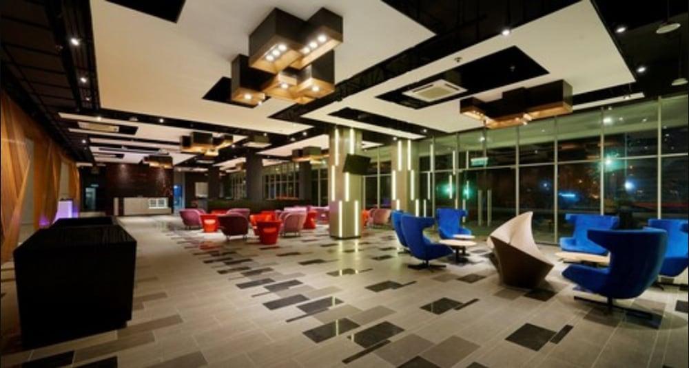 KIP Hotel Kuala Lumpur - Lobby Sitting Area