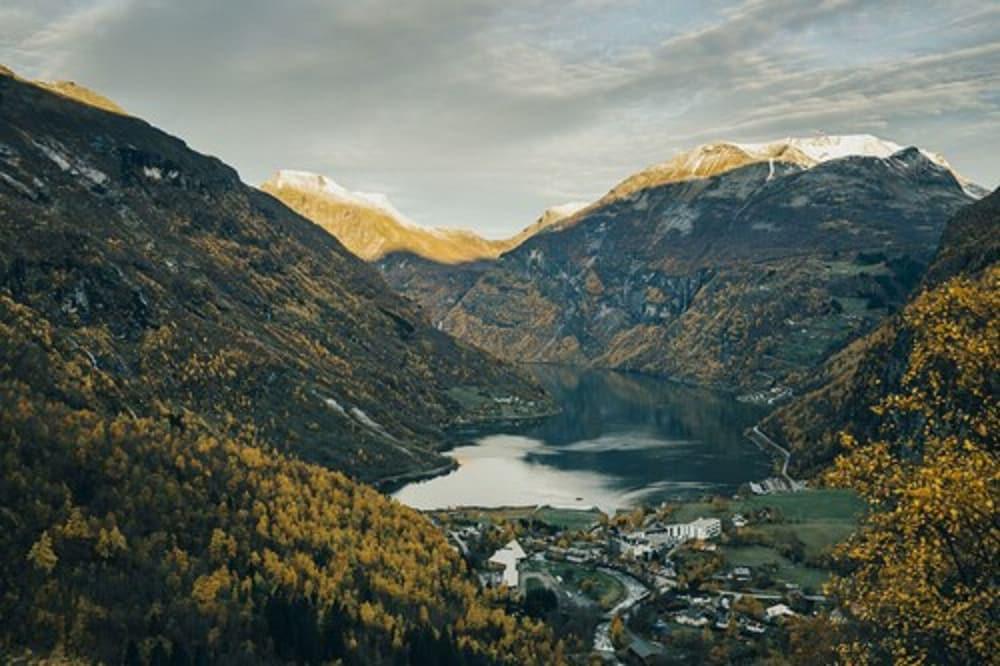 Hotel Union Geiranger Bad & Spa - Aerial View