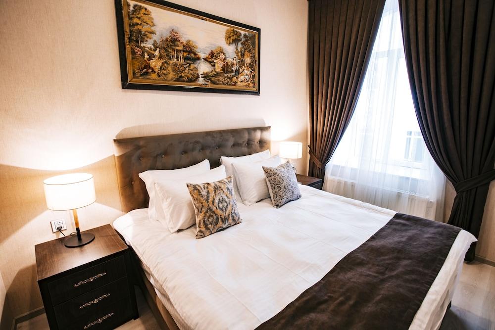 La Casa Hotel Baku - Room